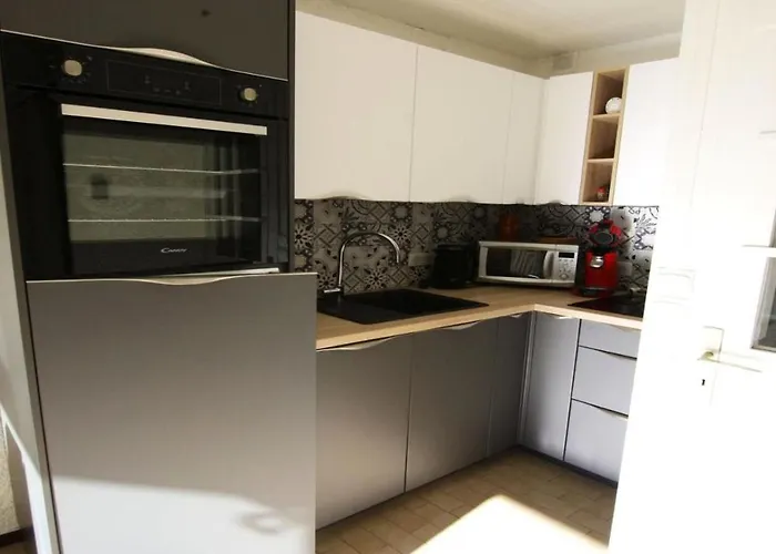 Le Dahut - Pour 4 Personnes Mae-9214 *